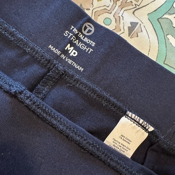 Never worn Yoga/activewear - Picture 4 of 5